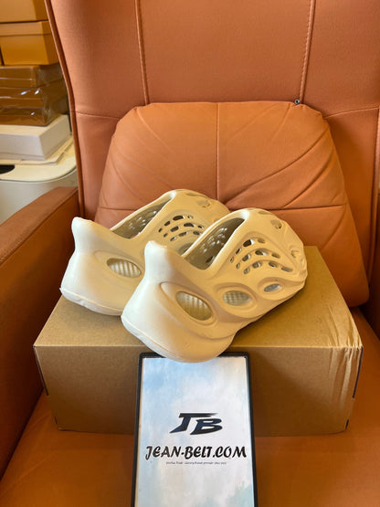 Adidas Yeezy Foam Runner - Classic Sand and White