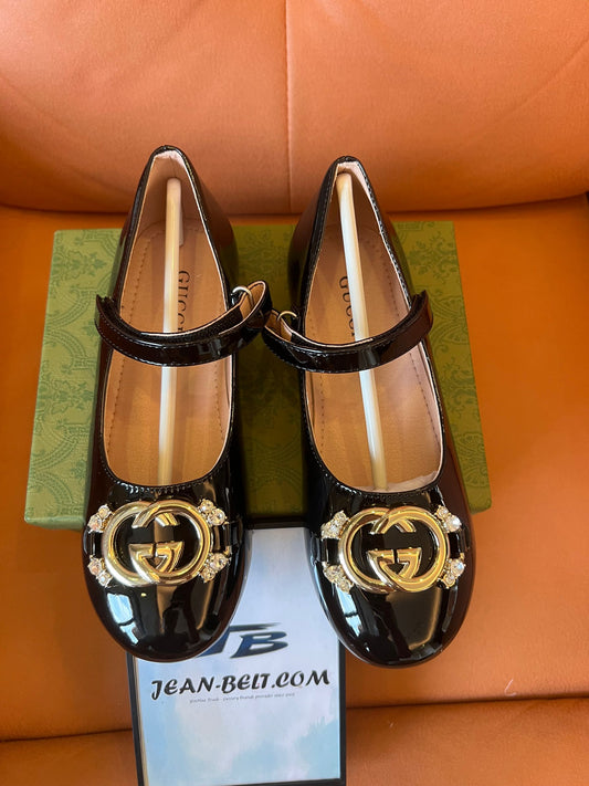 Zapatos Mary Jane de charol para niños con doble G de Gucci y cristales