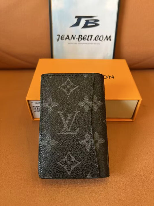 Capa para passaporte com monograma Louis Vuitton