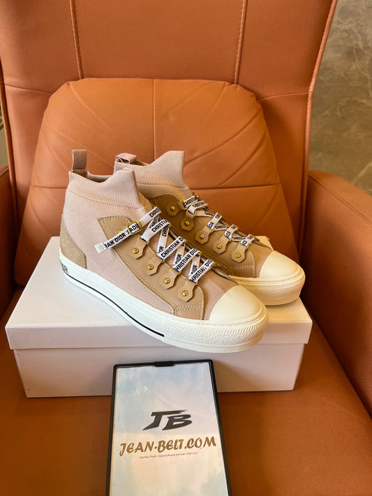 Zapatillas Christian Dior de caña alta con logo para mujer
