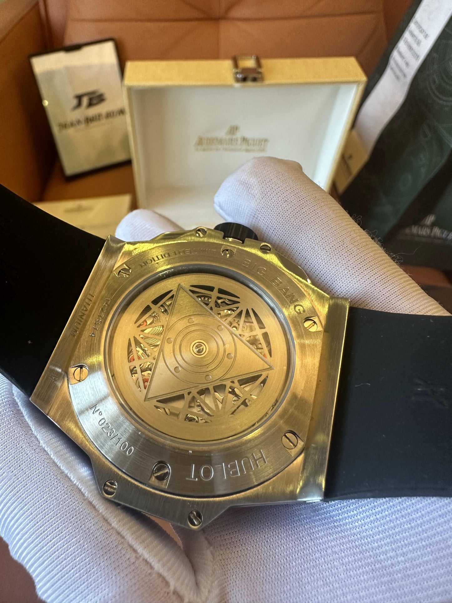 Hublot Big Bang Sang Bleu II limited edition