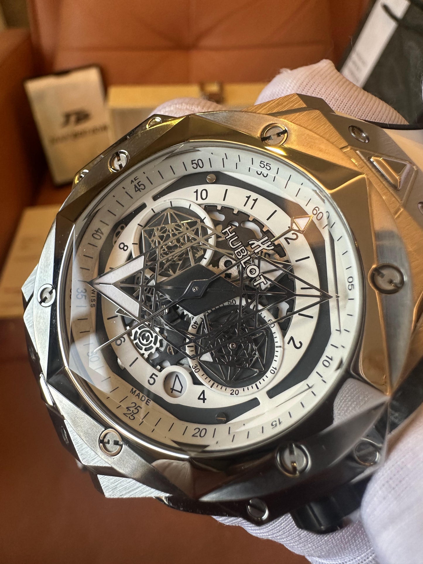 Hublot Big Bang Sang Bleu II limited edition