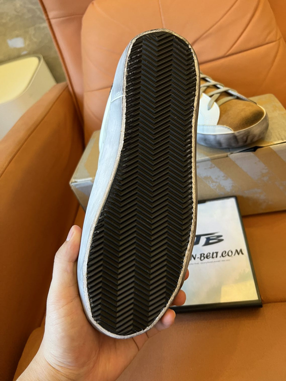 Tênis Golden Goose Superstar de couro baixo com estampa de estrela azul