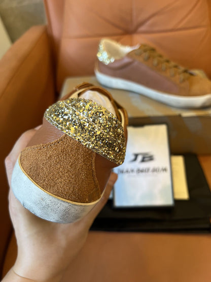 Zapatillas bajas Golden Goose Superstar de piel mixta en color topo