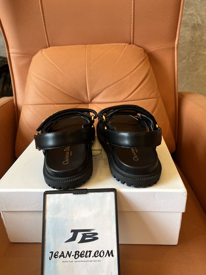 Sandalias DiorAct de piel para mujer de Christian Dior