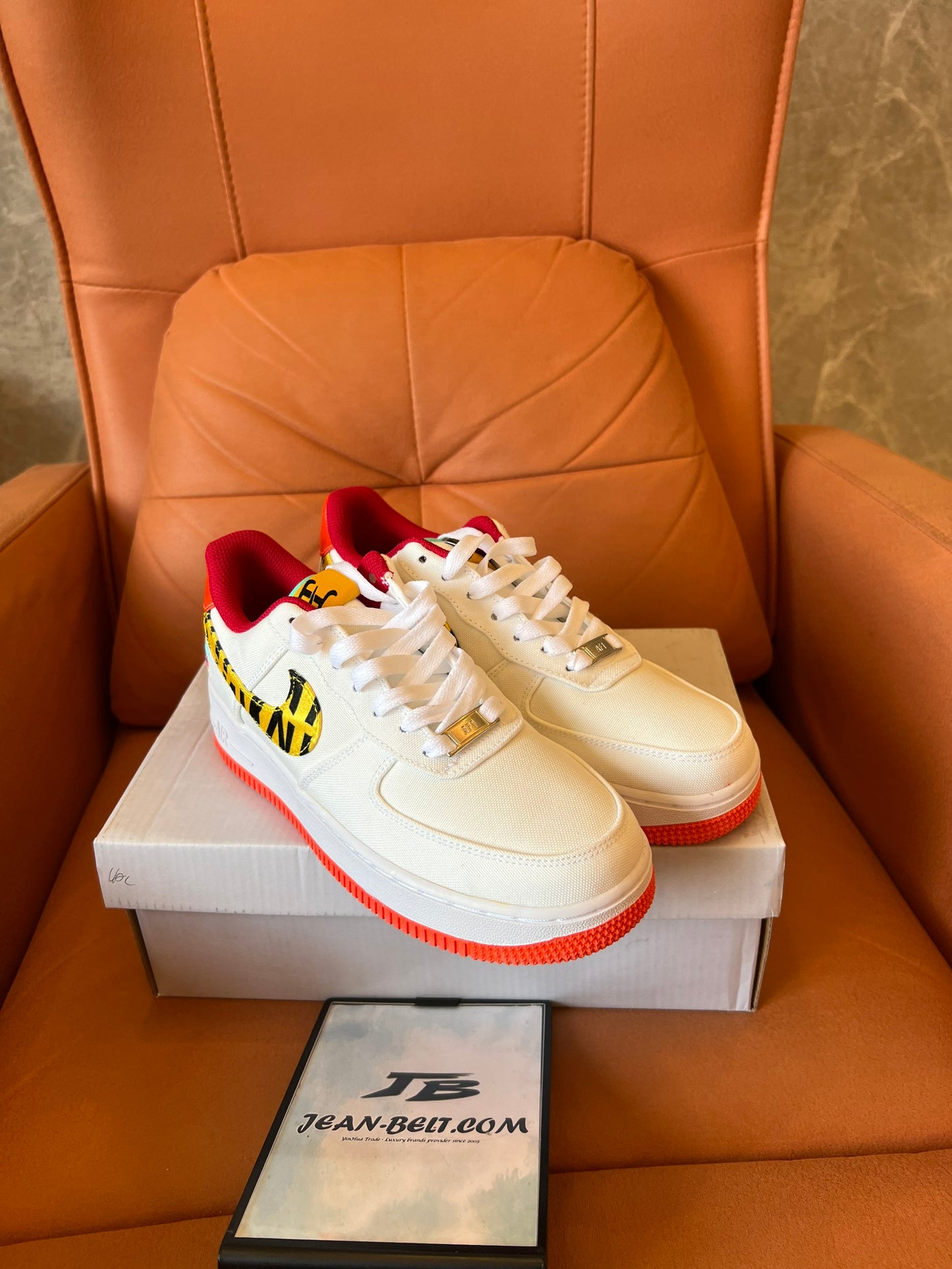 Nike Air Force 1 '07 LV8 año del tigre