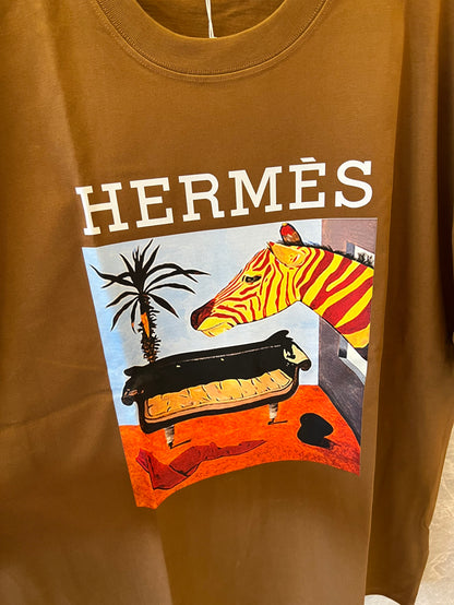 Camiseta con estampado gráfico de Hermès en algodón marrón