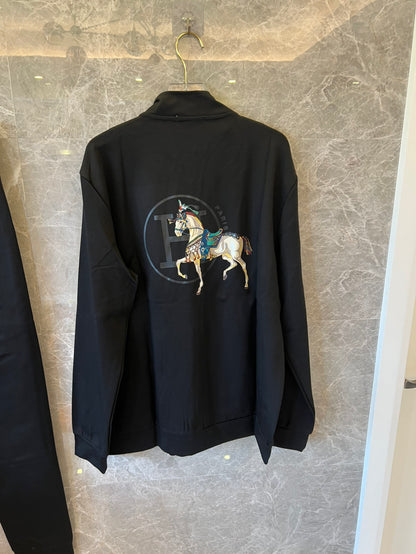 Conjunto de agasalho preto bordado Hermès Carousel
