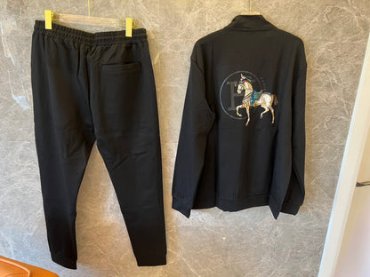 Conjunto de agasalho preto bordado Hermès Carousel