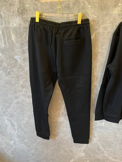 Conjunto de agasalho preto bordado Hermès Carousel