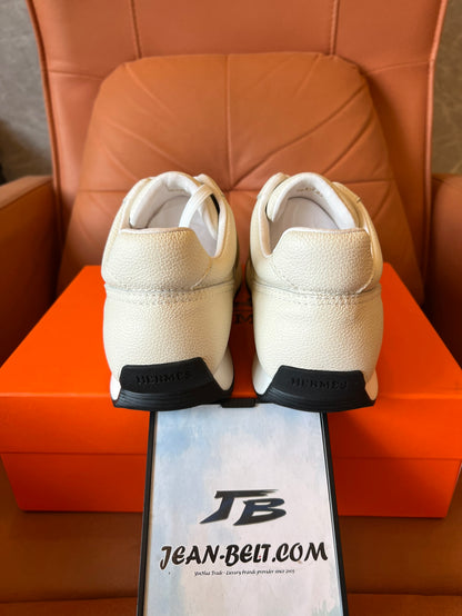 Zapatillas deportivas Chris de Hermès en piel color caqui