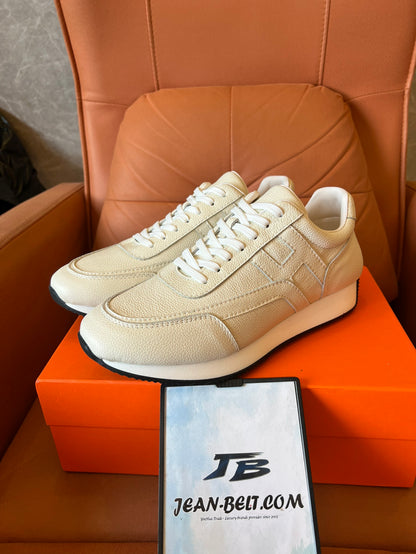 Zapatillas deportivas Chris de Hermès en piel color caqui