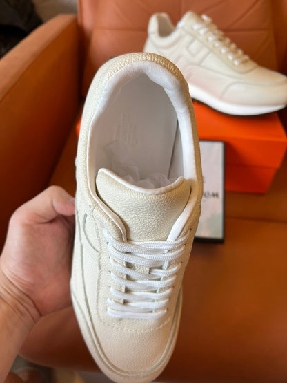 Zapatillas deportivas Chris de Hermès en piel color caqui