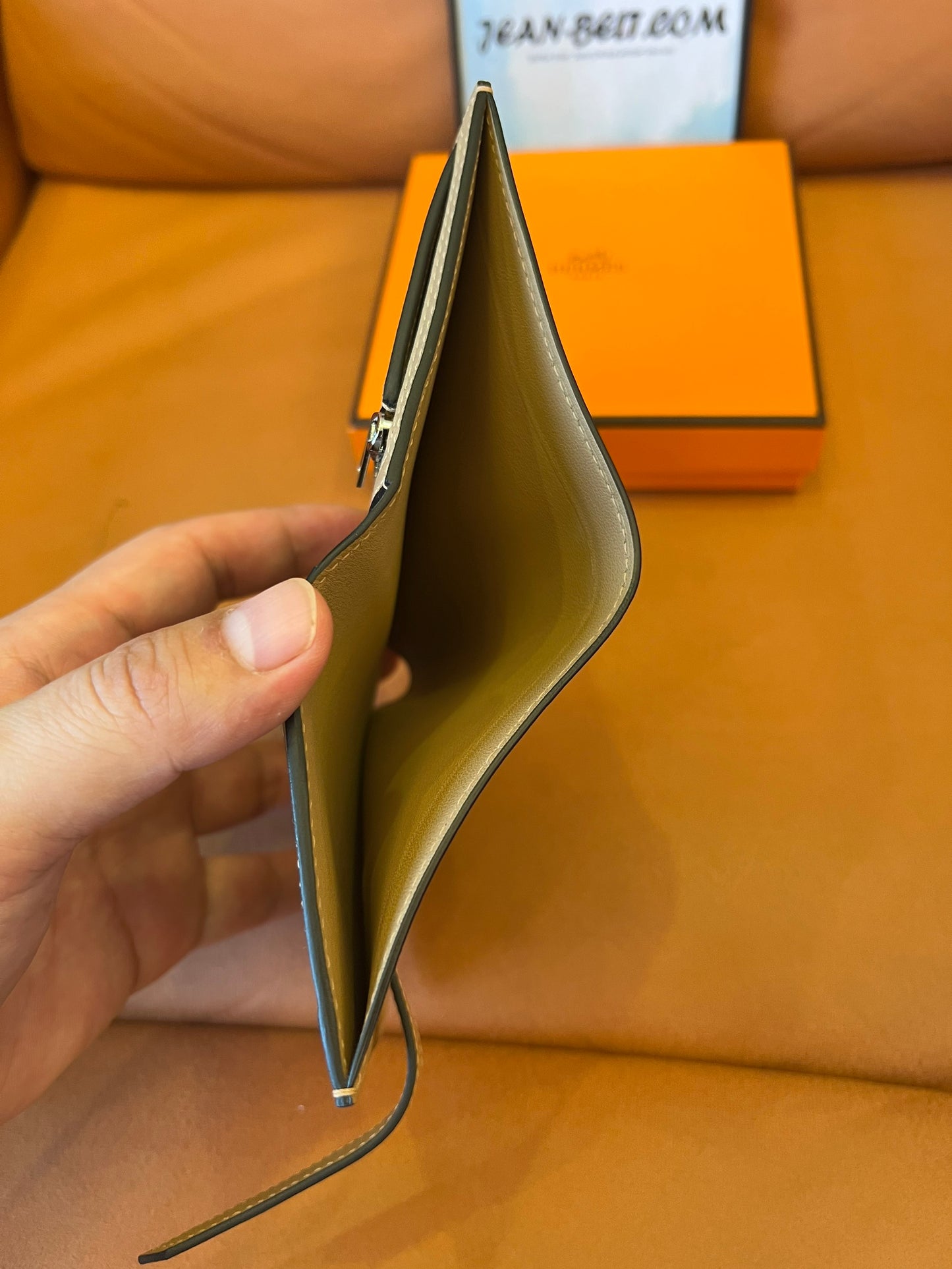 Cartera Hermes Béarn – gris topo