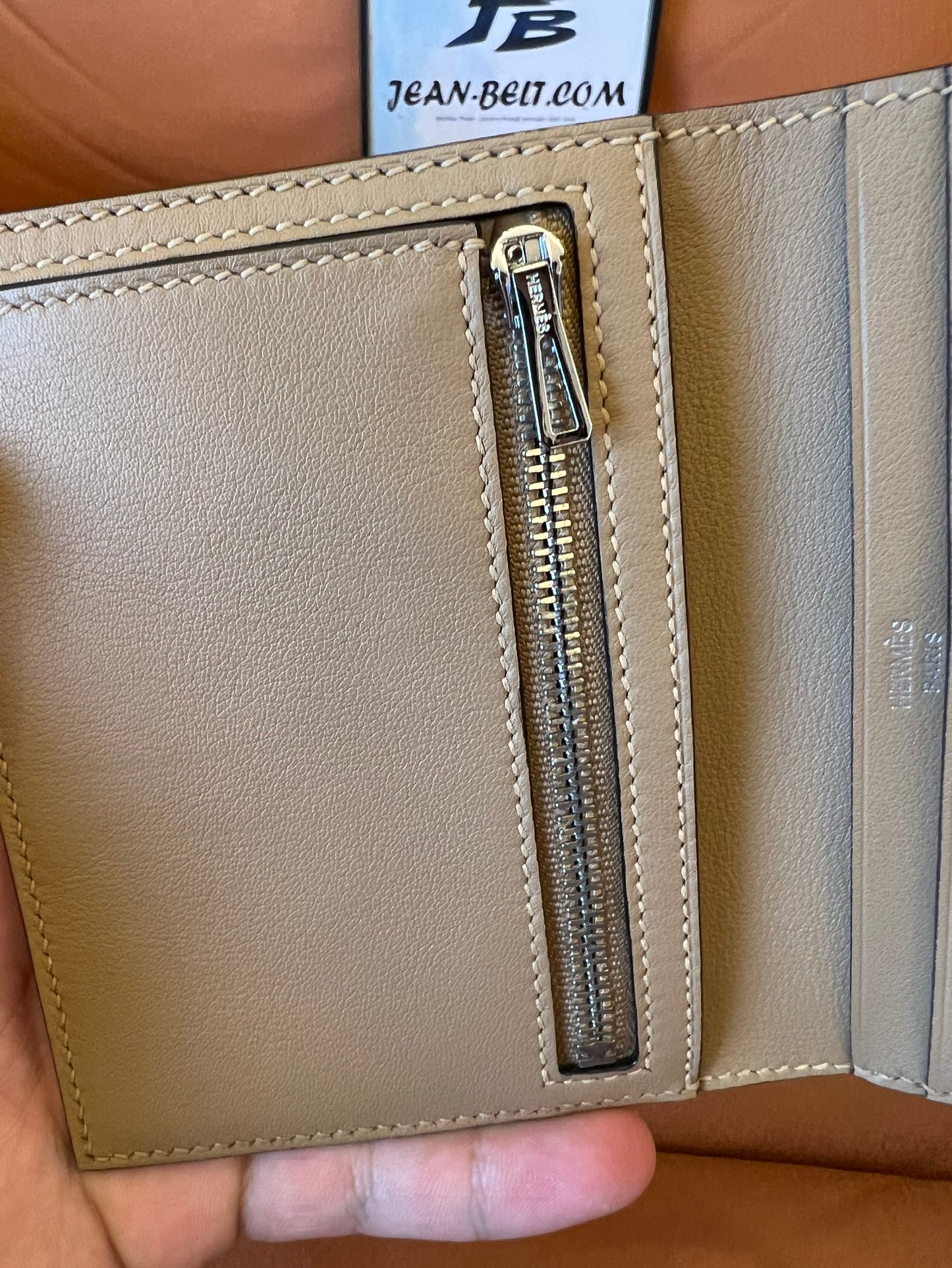 Cartera Hermes Béarn – gris topo