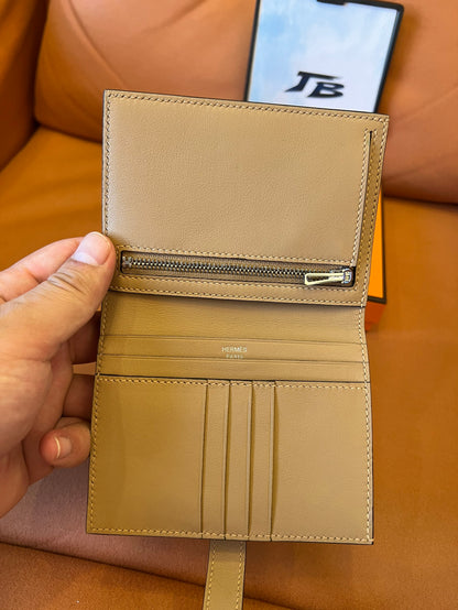 Cartera Hermes Béarn – gris topo