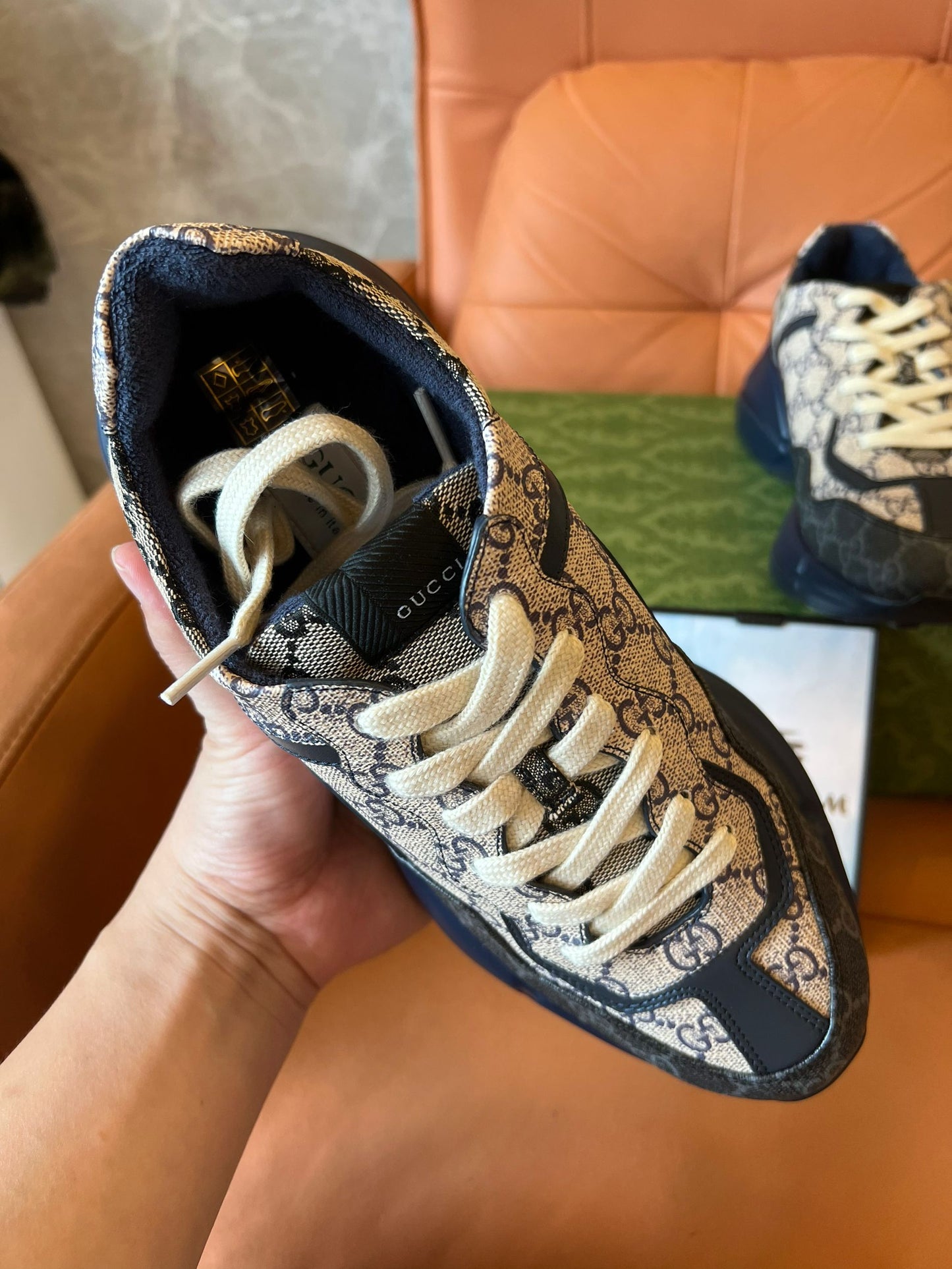 Tênis Gucci GG Rhyton