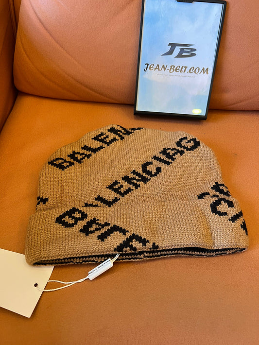 Balenciaga Logo Knit Beanie - Khaki