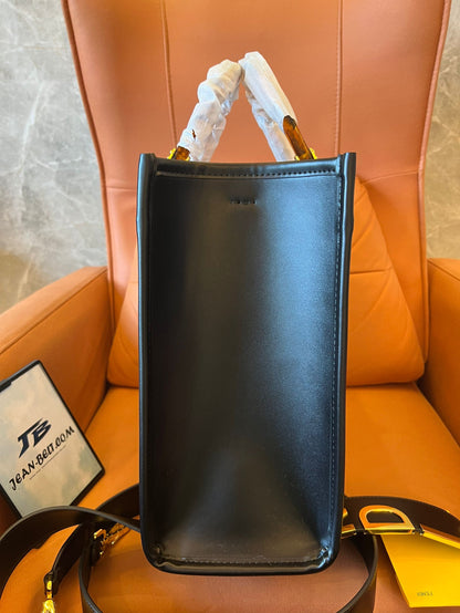 Fendi sunshine grande bolsa de couro preta com alça