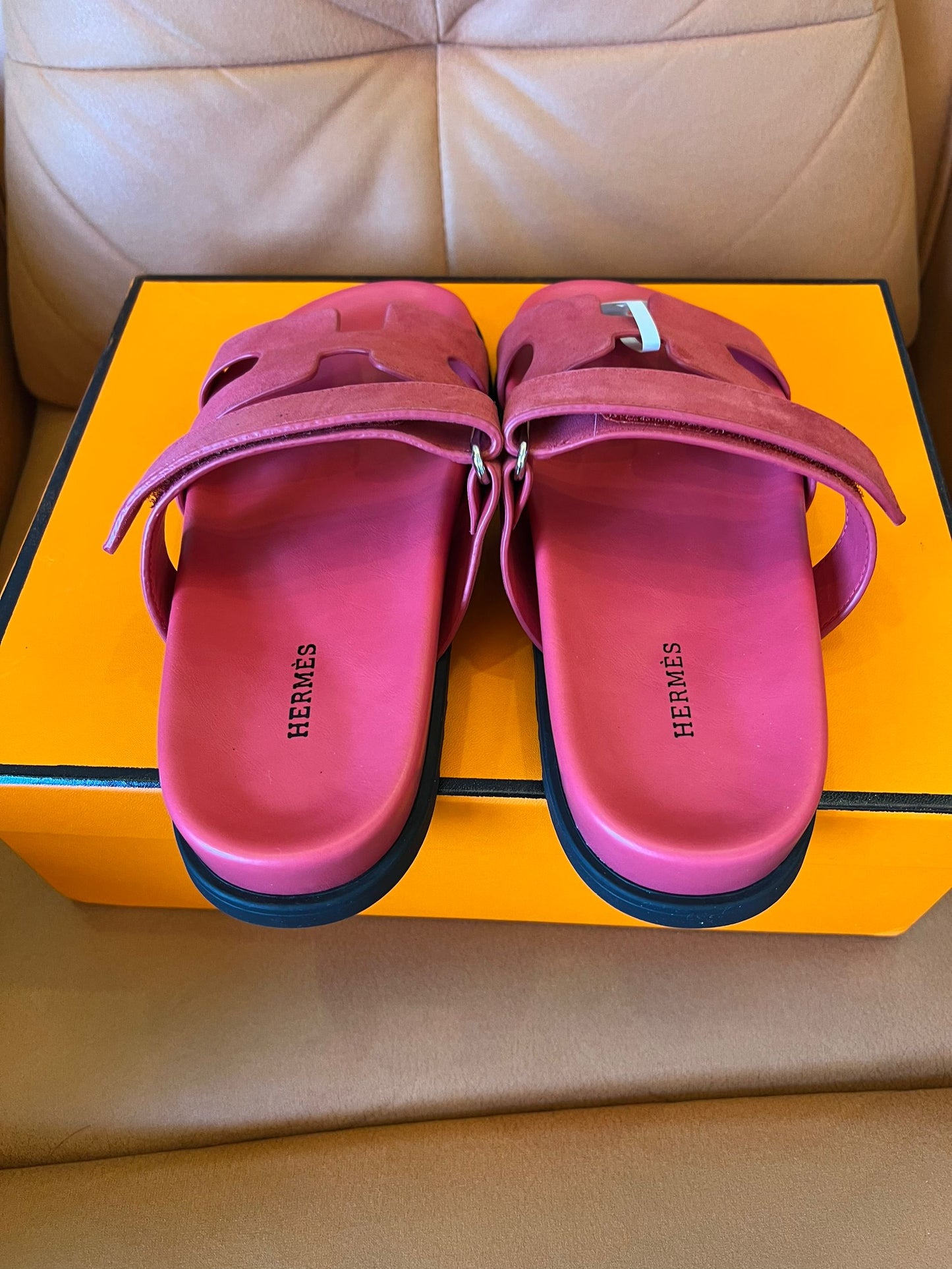Sandalias chipre de ante para mujer de Hermes