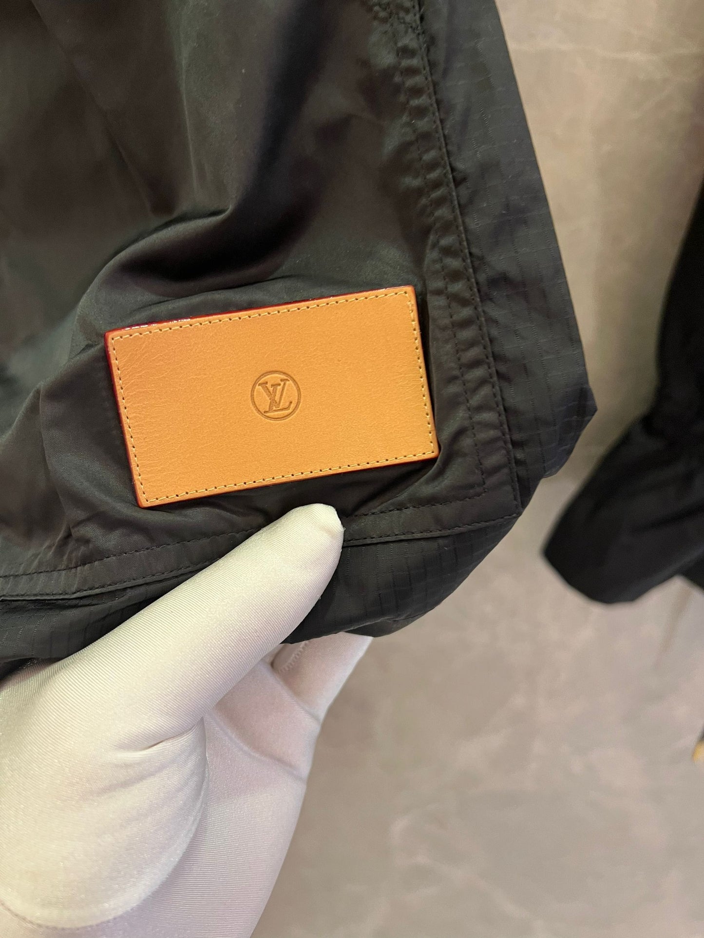 Conjunto de colete e shorts de náilon bicolor Louis Vuitton