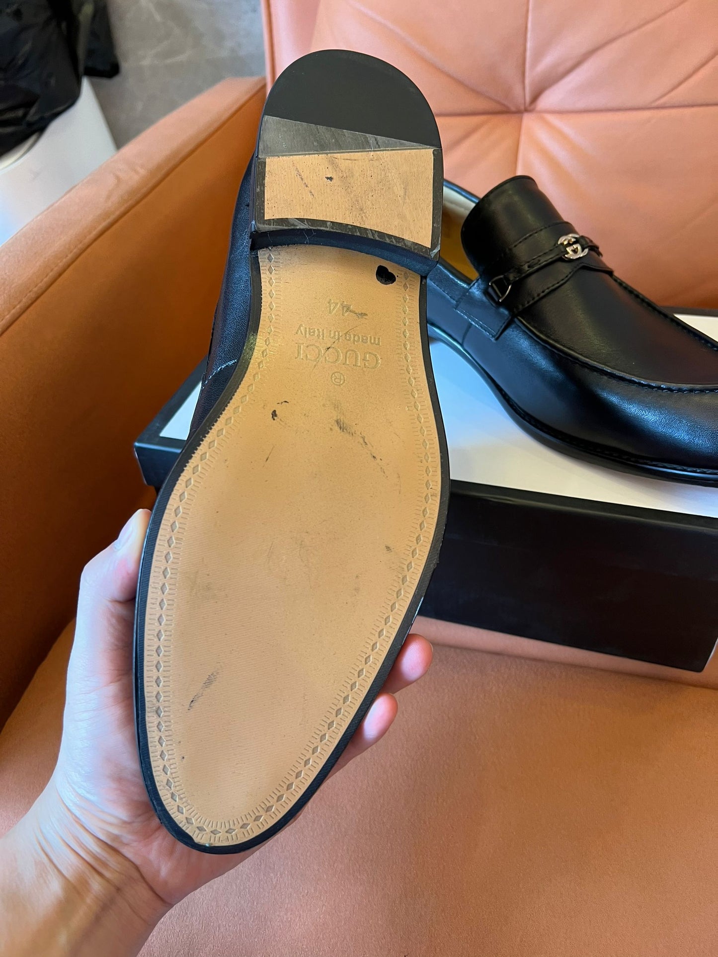 Mocassins de couro com detalhes em freio de cavalo e logotipo da Gucci