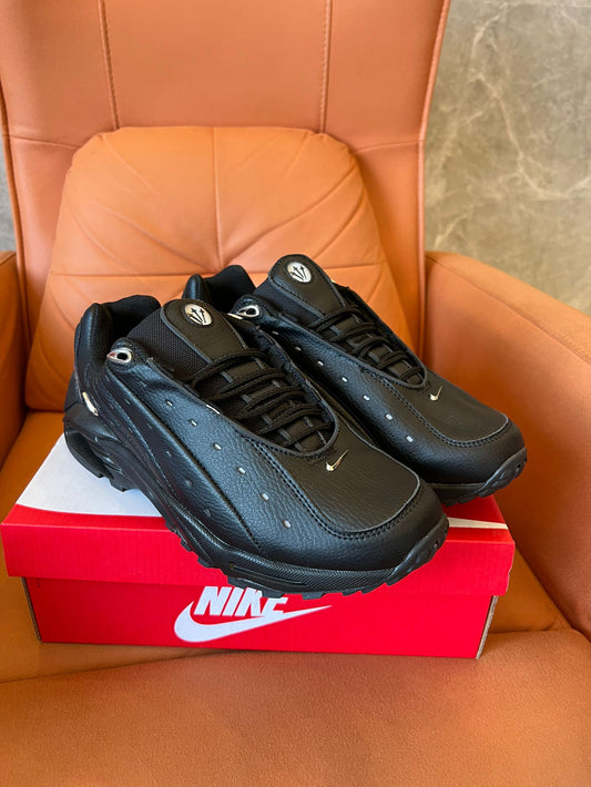 Nike Air Max Tailwind IV - zapatillas retro de cuero negro