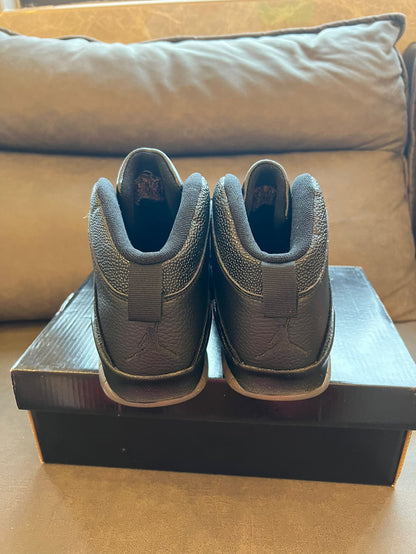 Air Jordan 10 Retro "Triple Negro"