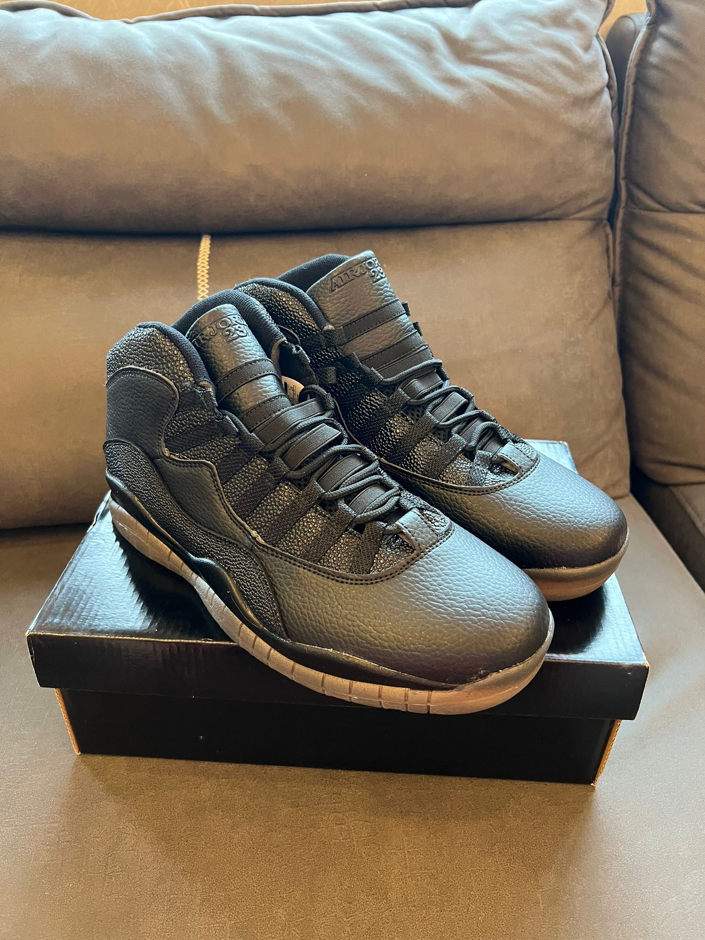 Air Jordan 10 Retro "Triple Negro"