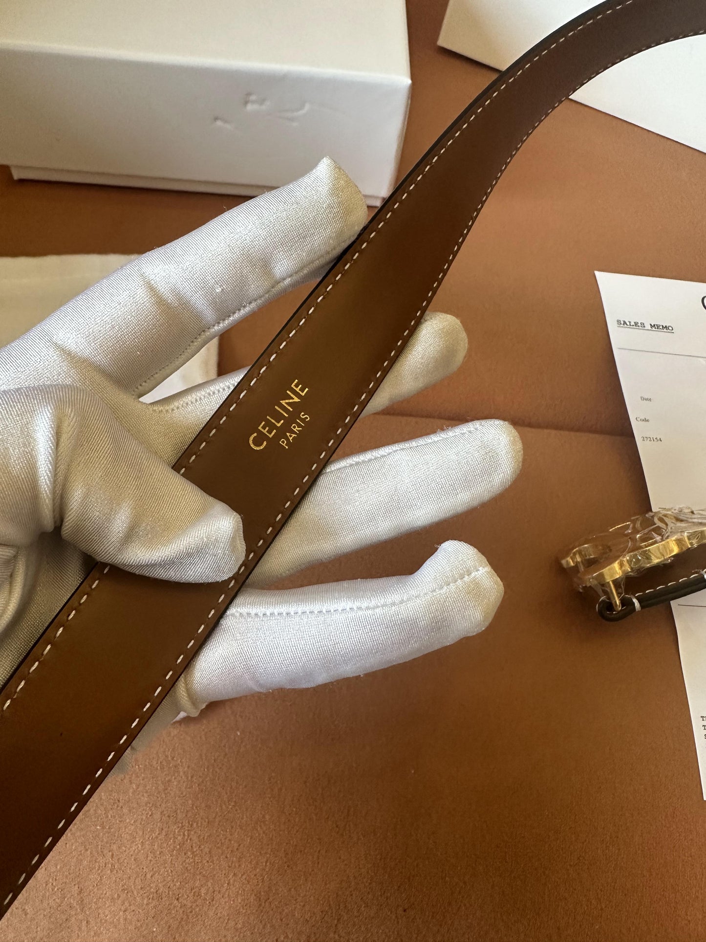 Cinturón Celine de piel marrón con hebilla Triomphe dorada