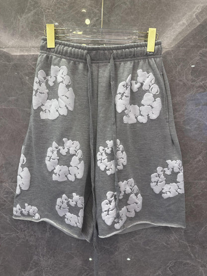 Shorts grises Four Cactus con estampado floral blanco