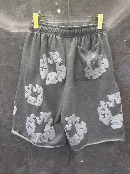 Shorts grises Four Cactus con estampado floral blanco