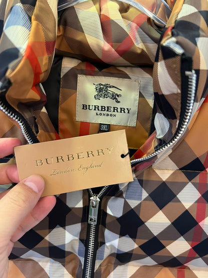 Burberry Vintage Check Quilted Down Vest in Classictan