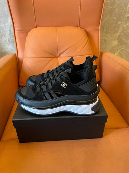 Sapatilhas Chanel Quilted Sole Pretas