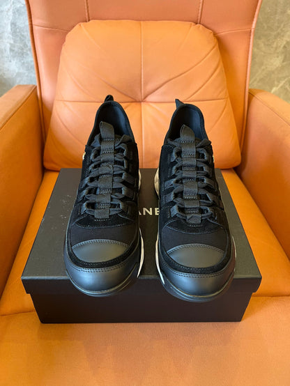 Sapatilhas Chanel Quilted Sole Pretas