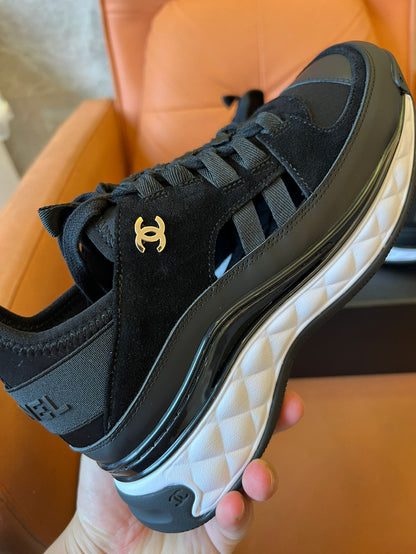 Sapatilhas Chanel Quilted Sole Pretas