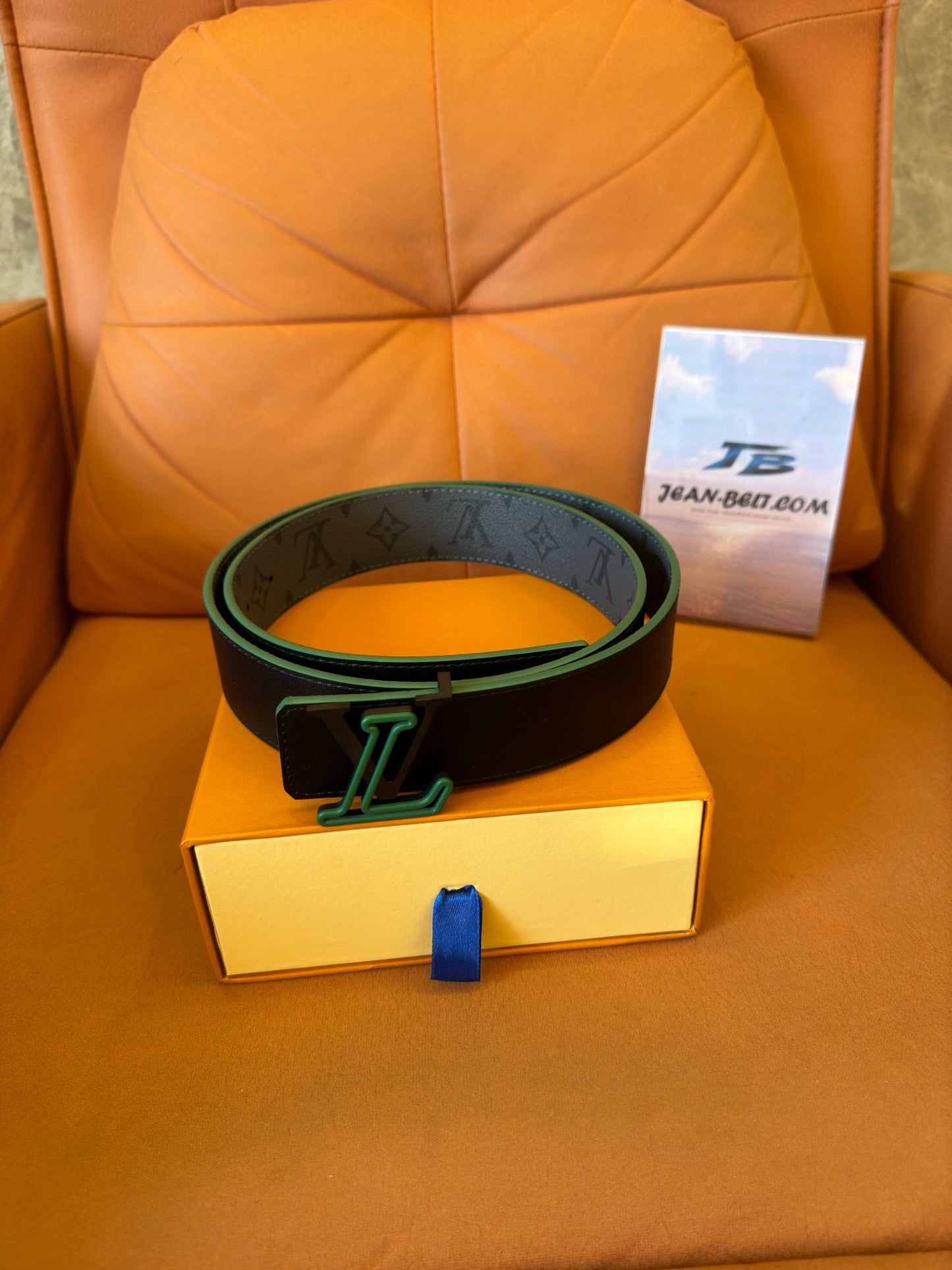 Cinturón Eclipse con monograma de Louis Vuitton y hebilla LV verde