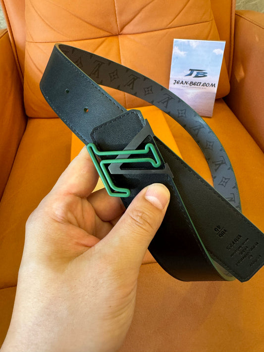 Cinturón Eclipse con monograma de Louis Vuitton y hebilla LV verde