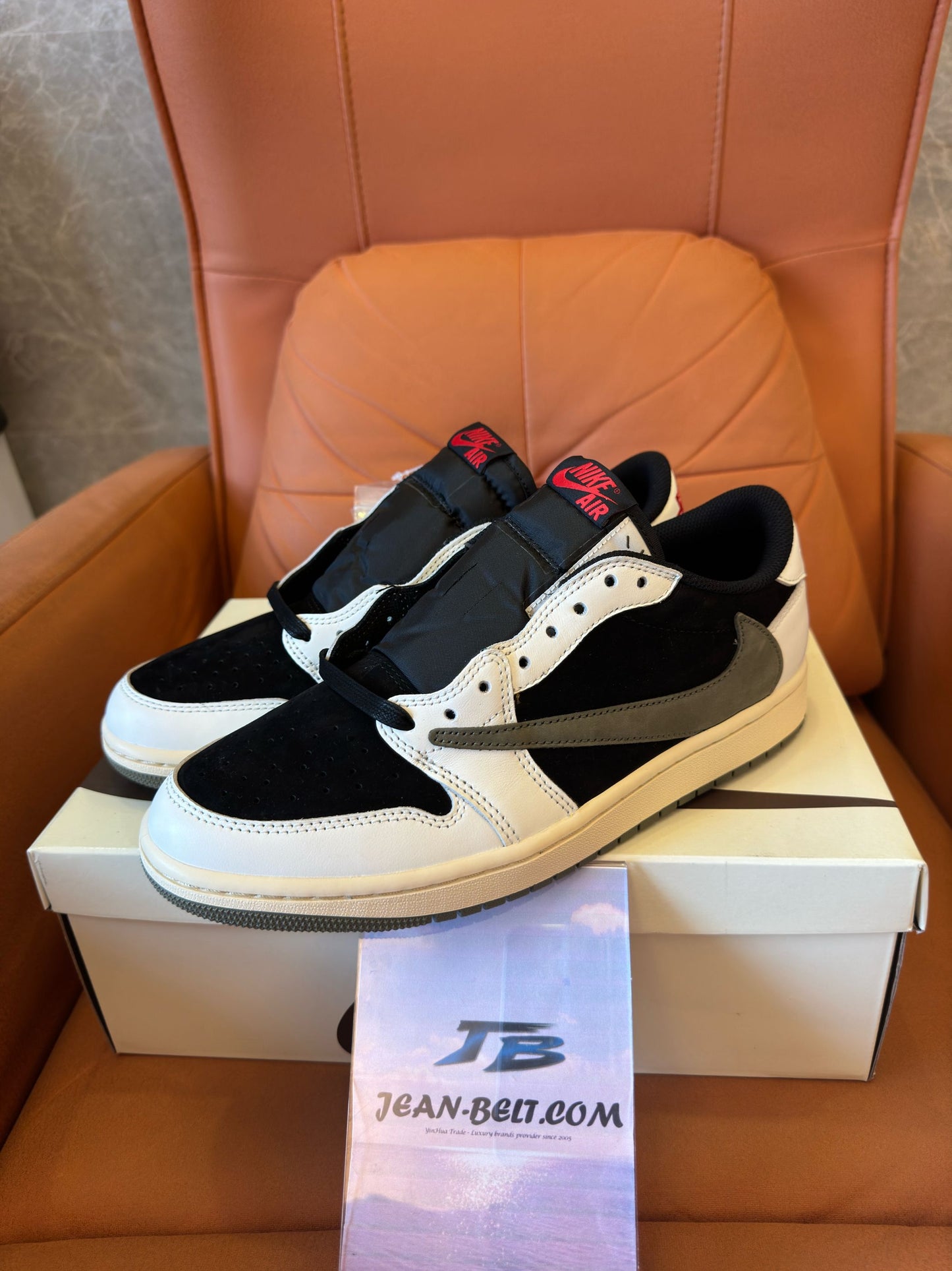 Air Jordan 1 Low OG Black White