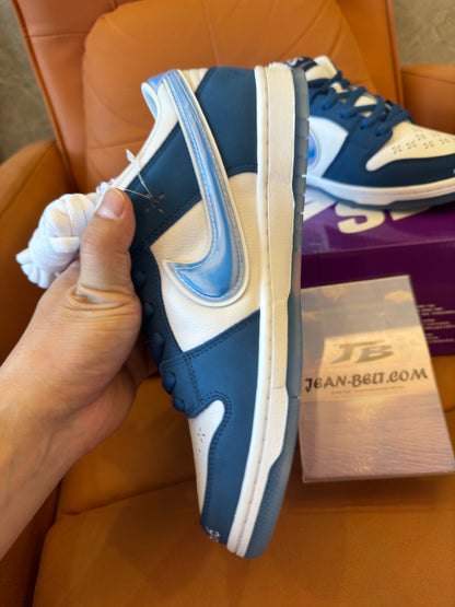 Nike SB Dunk Low "Um Bloco Abaixo"