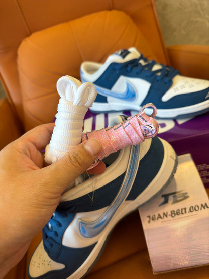 Nike SB Dunk Low "Um Bloco Abaixo"