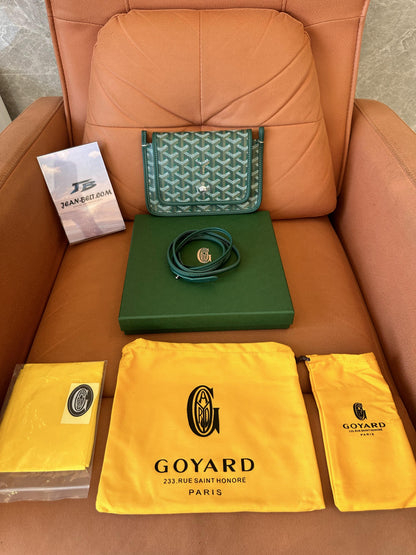 Bolso bandolera Goyard de piel de becerro estilo poni verde