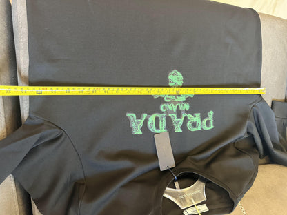 Prada milano black sweatshirt with embossed logo