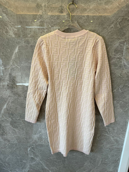 Vestido de punto con monograma en relieve de Fendi - rosa suave