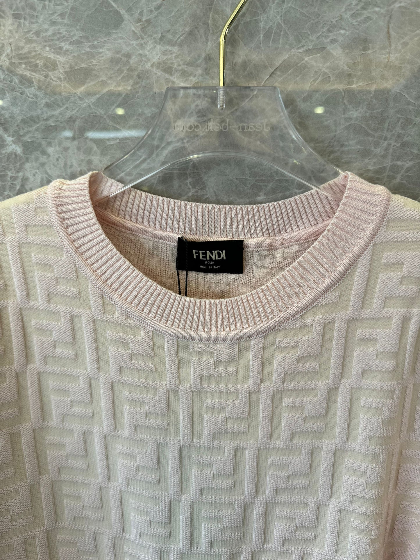 Vestido de punto con monograma en relieve de Fendi - rosa suave