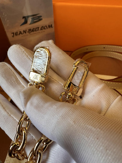 Bolsa Louis Vuitton mini bum em lona com monograma