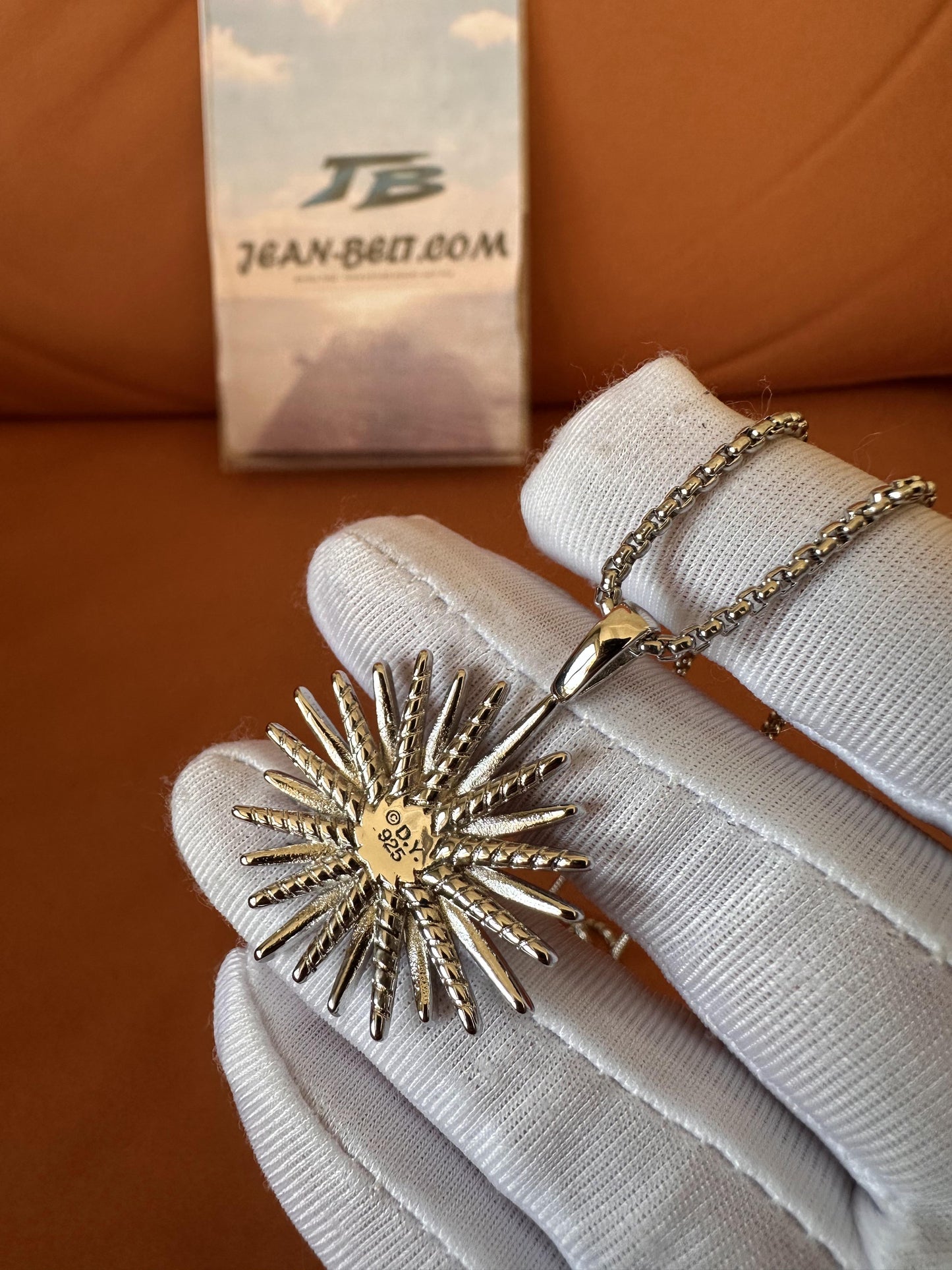 Conjunto de Colar e Pulseira Bvlgari em Prata de Lei