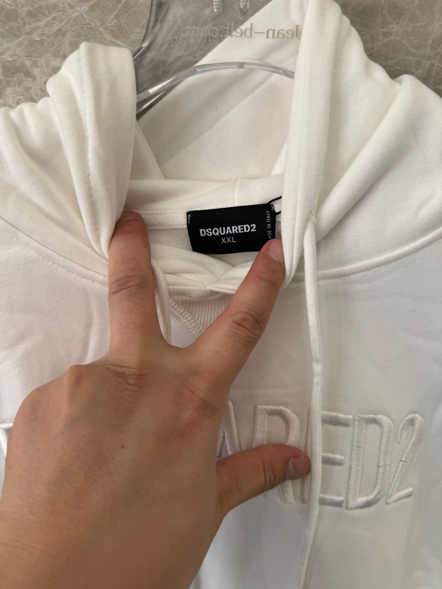 Sudadera con capucha blanca clásica con logotipo bordado de Dsquared2