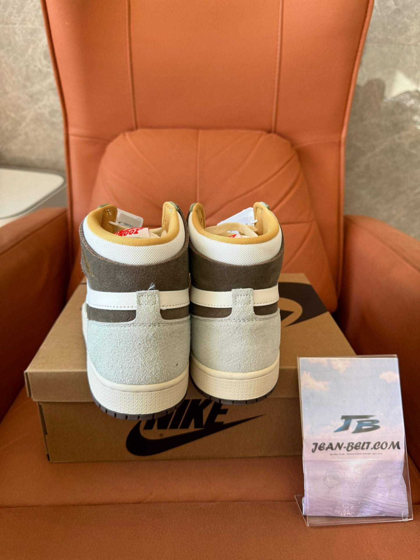 Nike Air Jordan 1 Mid "Verde espuma de mar"