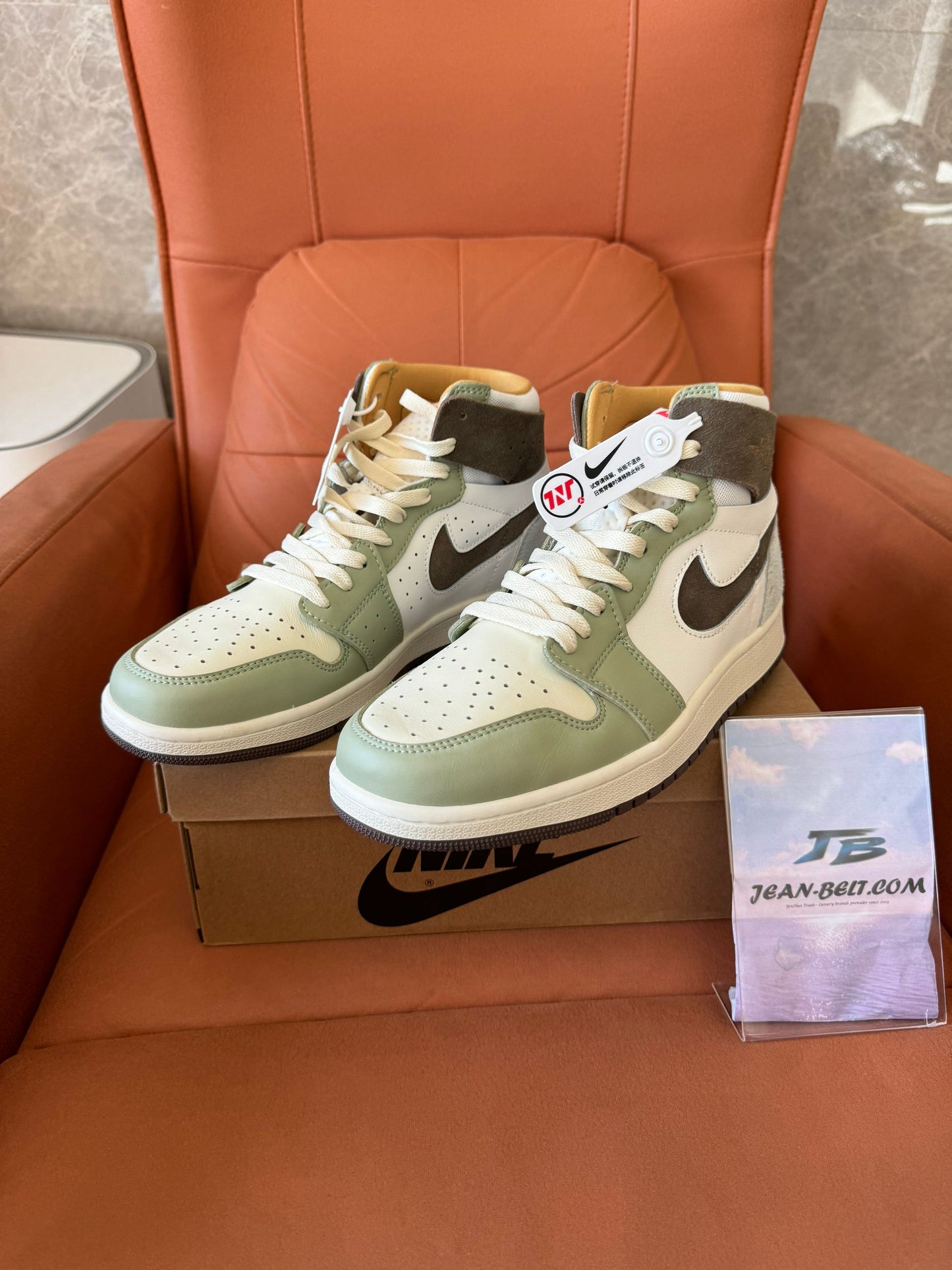 Nike Air Jordan 1 Mid "Verde espuma de mar"